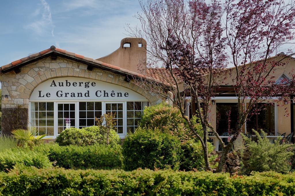 Auberge Du Grand Chene Sillans-la Cascade Luaran gambar